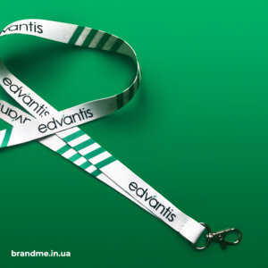 Брендовані шнурки для бейджів для компанії “Edvantis” Брендовані шнурки для бейджів для компанії