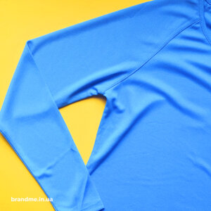 Спортивні футболки з довгим рукавом Спортивні футболки з довгим рукавом