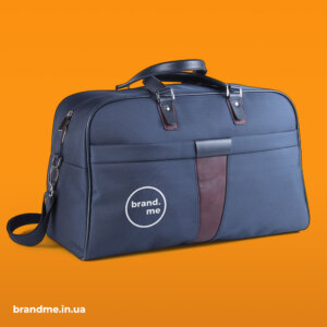 Друк логотипу на дорожніх сумках Друк логотипу на дорожніх сумках