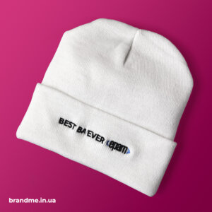 Біла шапка з вишивкою для ІТ-компанії “EPAM” Біла шапка з вишивкою для ІТ-компанії