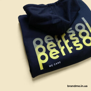 Ефект напівпрозорості та яскраврого тексту методом друку DTF на текстилі