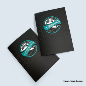 Папки з кишенькою та додатковою матовою ламінацією для компанії Vezuvse