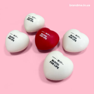 Антистреси у формі серця для SoftServe