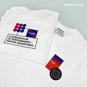 Градієнтний друк на футболках, брендування одягу