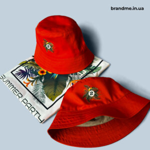 Яскраві літні панами та футболки для корпоративних свят