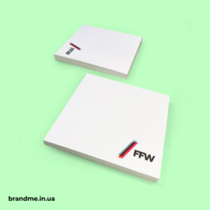 Виготовлення паперових блоків з брендуванням для записів