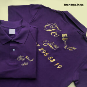 Футболка “поло” з деталізованою вишивкою Вишивка лого золотим на поло