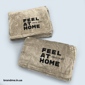 Пледи для домашнього затишку з логотипом компанії Подарункові пледи для корпоративних свят