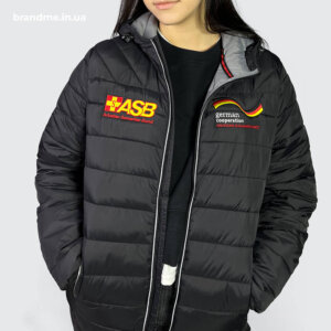 Куртка з логотипом компанії ASB Тепла куртка з вишитим лого на грудях