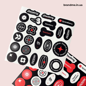 Набір стікерів з логотипом Spaceberry у фірмових кольорах