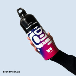 Друк по колу на металевих пляшках