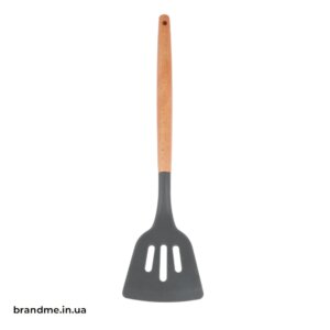 Дерев’яна кухонна лопатка з логотипом, створена для корпоративних кухонних наборів і подарунків